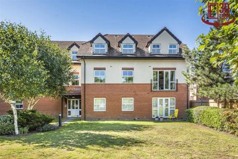 2 bedroom flat to rent - Pinewood Avenue, Crowthorne, RG45 6RD