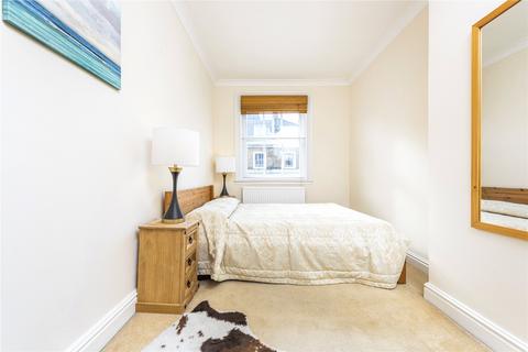 2 bedroom flat to rent, Devonshire Terrace, London