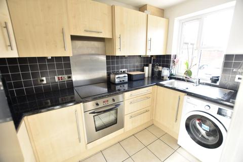 20 Westminster Close, Feltham, TW14 9XD