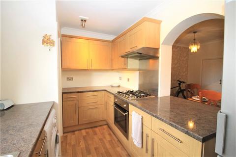 21 Salcombe Road, Ashford, TW15 3BS