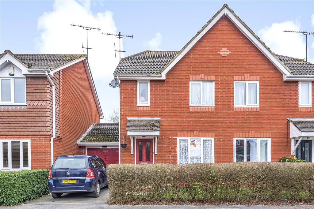 Larkspur Drive, Knightwood Park, Chandler's Ford, Hampshire, SO53 3 bed