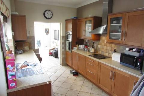 32 Owston Road, Carcroft, Doncaster, DN6 8DL