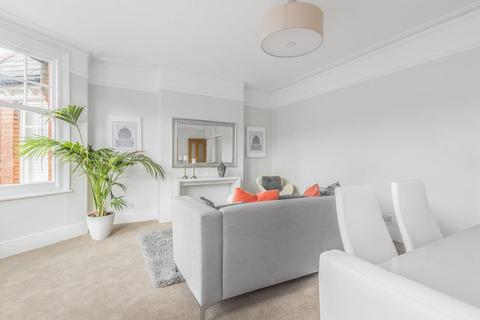 Flat 2, 68 Windermere Road, London, N10 2RG
