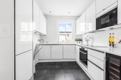Flat 2, 68 Windermere Road, London, N10 2RG