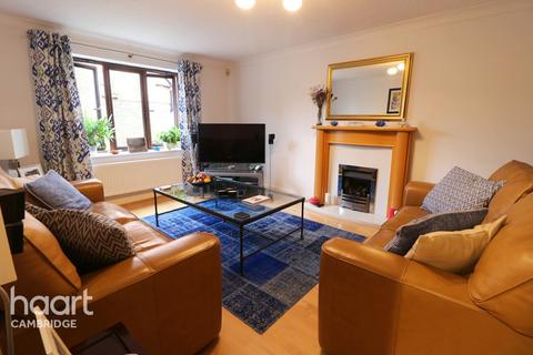 10 Ballard Close, Milton, Cambridge, CB24 6DW
