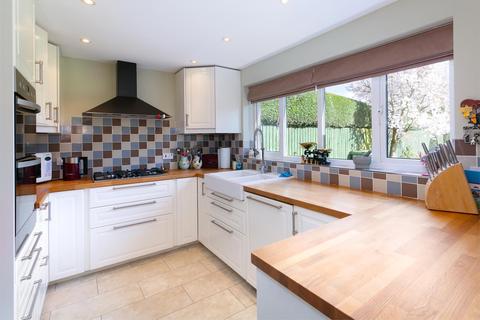 92 Broadmanor, Pocklington, York, YO42 2GB