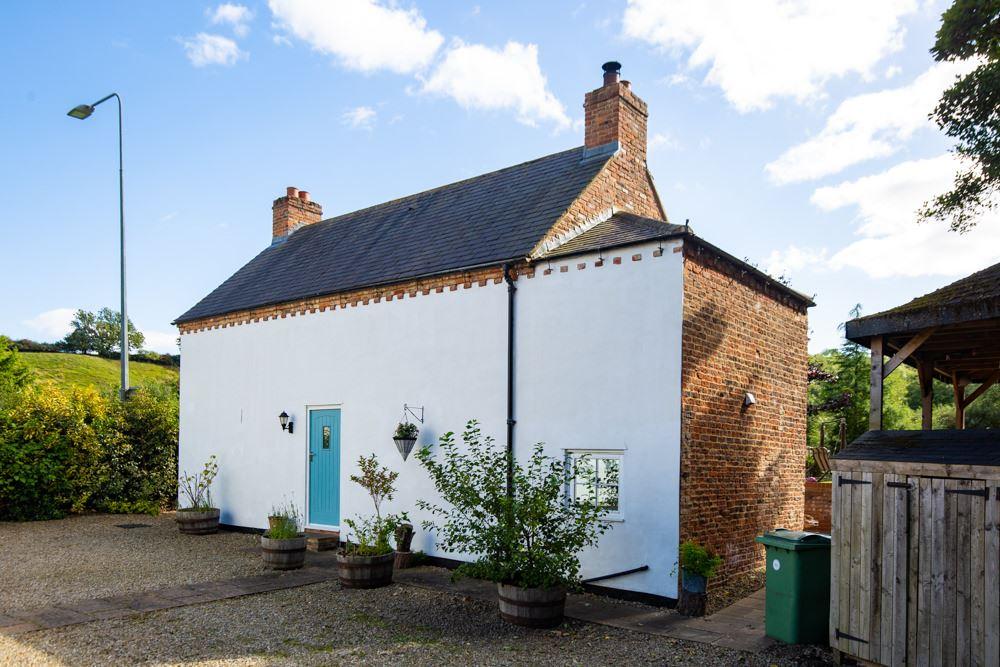 Bridgewater Cottage