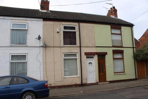2 bedroom terraced house to rent, Folkestone Street, Hull, HU5