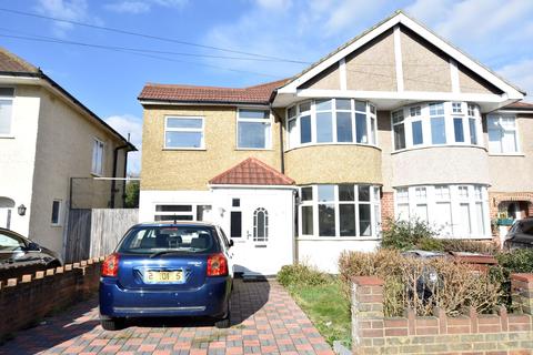 37 Hereford Road, Feltham, TW13 5BU