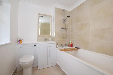 30 Alexandra Gardens, Carshalton, SM5 4LJ