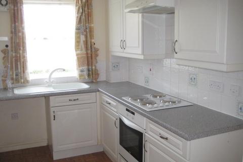 2 bedroom ground floor flat to rent, Fosse Way, Yeovil BA21