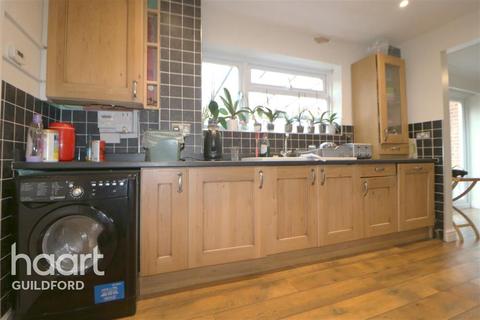 1 bedroom in a house share to rent - Applegarth