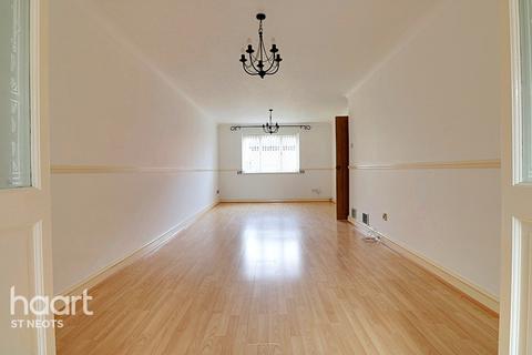 24 Arundel Crescent, Eynesbury, St Neots, PE19 2SL
