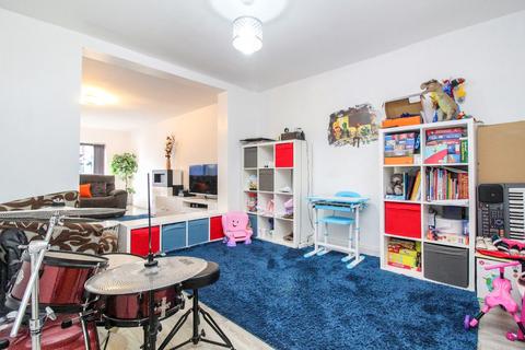 4 Wingfield Close, Bedford, MK40 4PB