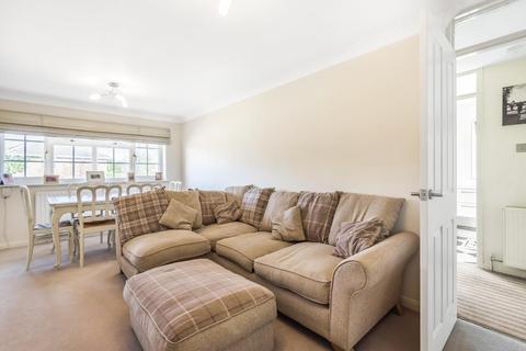 16 Balmoral, Maidenhead, SL6 6SU