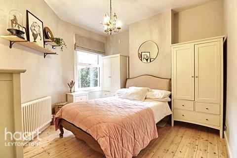 74 Brunswick Road, London, E10 6RS