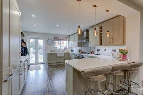 14 Castle Street, Astwood Bank, Redditch, B96 6DP