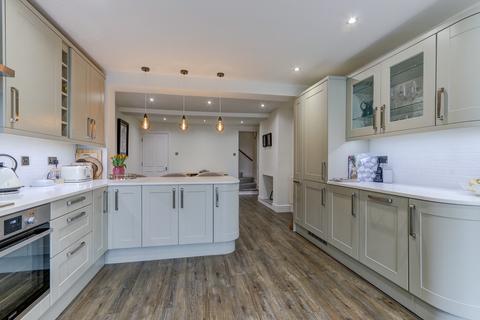 14 Castle Street, Astwood Bank, Redditch, B96 6DP