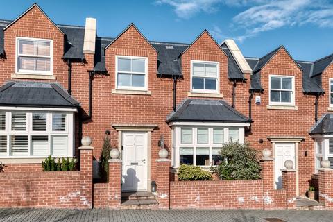 6 Burlingham Square, Worcester, WR5 1EQ