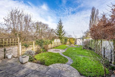 28a Woodmarsh, North Bradley, Trowbridge, BA14 0SB