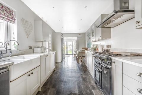 28a Woodmarsh, North Bradley, Trowbridge, BA14 0SB