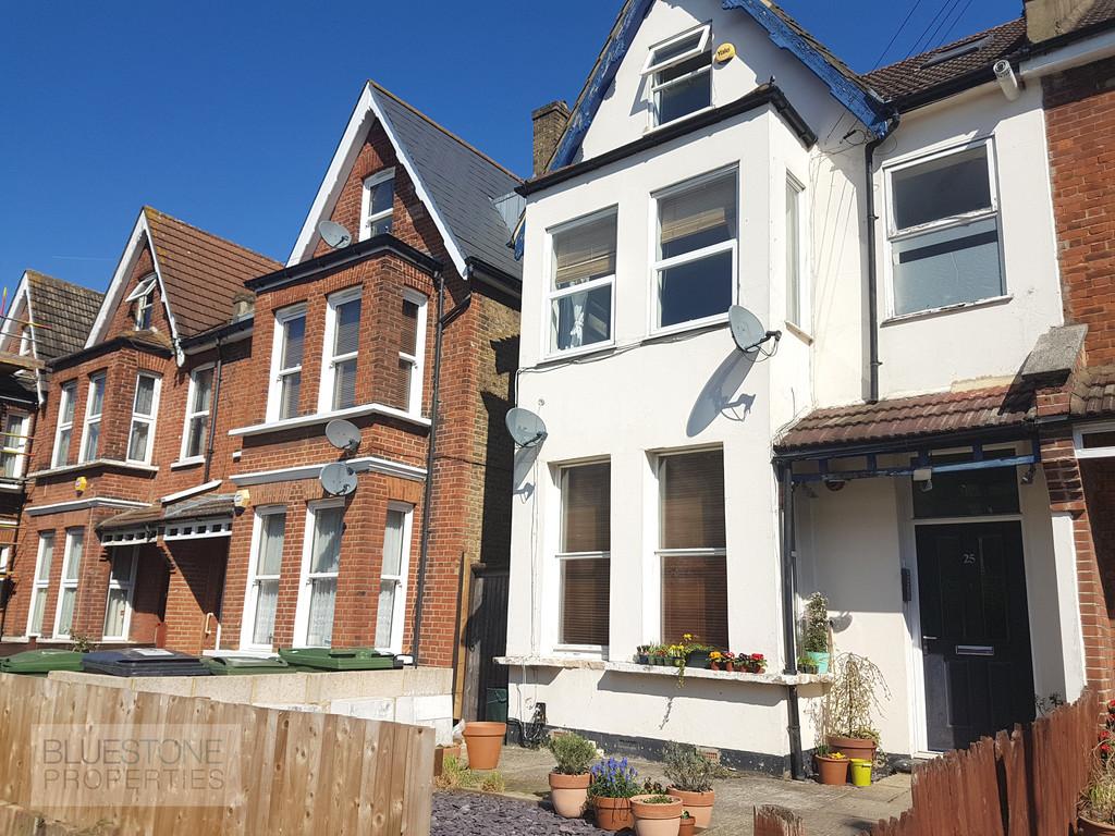 Tankerville Road, Streatham Common 1 bed flat £1,150 pcm (£265 pw)