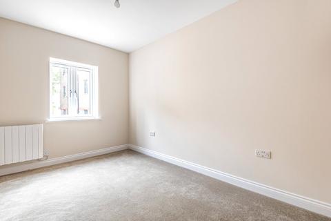 undefined, London Street, Basingstoke, RG21