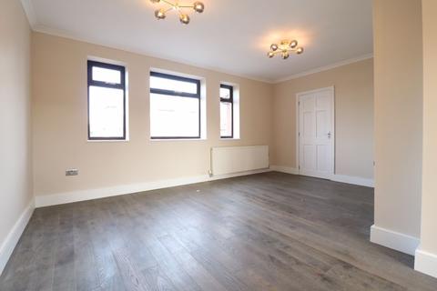 6 Stanley Green East, Slough, SL3 7RF