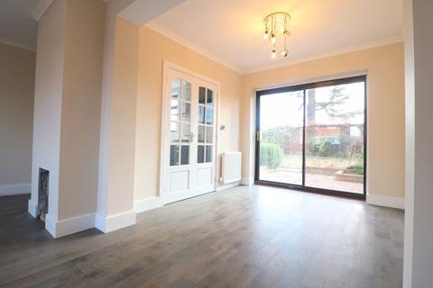 6 Stanley Green East, Slough, SL3 7RF