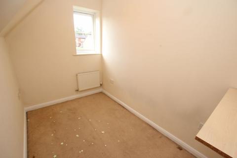 2 bedroom apartment for sale, Joshua Court, Greenhill Road, Middleton, Manchester M24