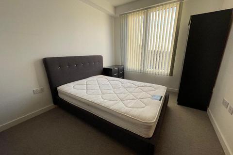 2 bedroom apartment to rent - Stretford Road, Manchester, M15 5GF