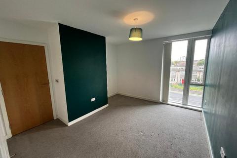 2 bedroom apartment to rent, City Road, Hulme, Manchester, M15 5GP