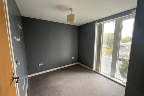 2 bedroom apartment to rent, City Road, Hulme, Manchester, M15 5GP