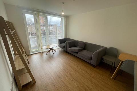 2 bedroom apartment to rent - City Road, Hulme, Manchester, Lancashire, M15 5GP