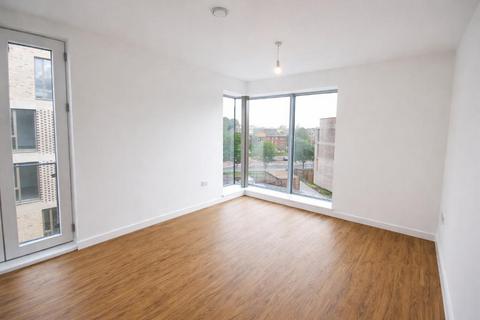 2 bedroom apartment to rent, City Road, Hulme, Manchester, M15 5GG