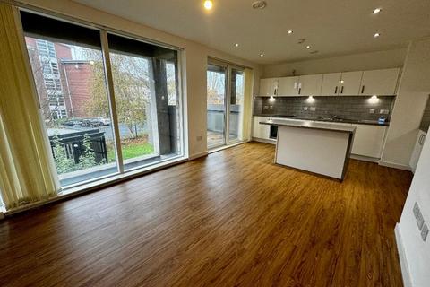 2 bedroom apartment to rent, City Road, Hulme, Manchester, Lancashire, M15 5GP