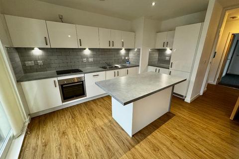 2 bedroom apartment to rent, City Road, Hulme, Manchester, Lancashire, M15 5GP