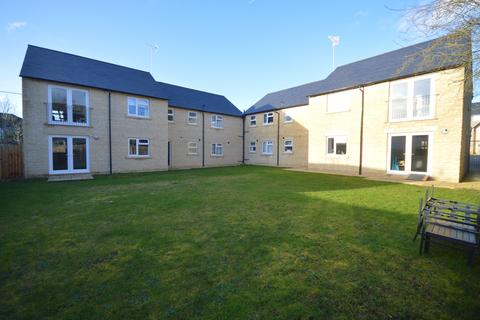 2 bedroom flat for sale - Apartment , Oaken Court, Cricklade Road, Cirencester