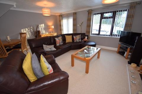 3 Abigail Crescent, Walderslade, Chatham, ME5 9DZ