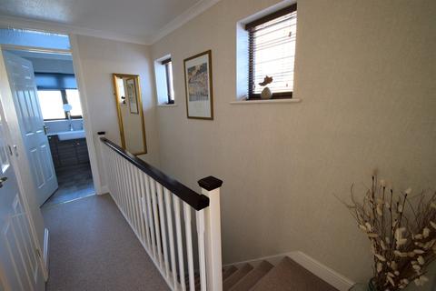 3 Abigail Crescent, Walderslade, Chatham, ME5 9DZ