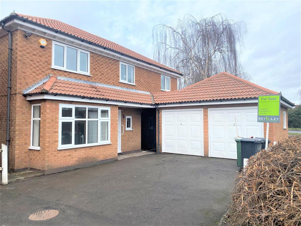 Mallard Drive, Syston, Leicester 4 bed detached house £425,000