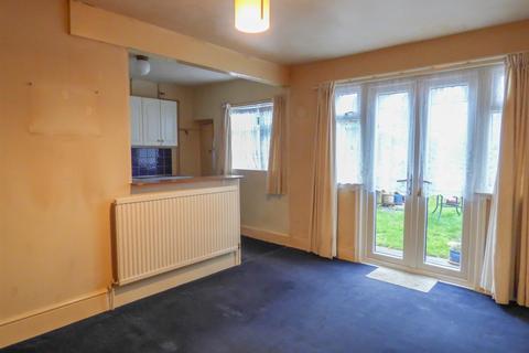 3 Ferndale Road, Gravesend, DA12 5AF