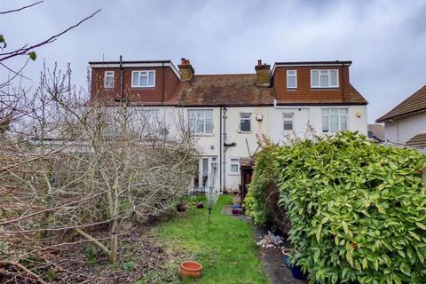 3 Ferndale Road, Gravesend, DA12 5AF