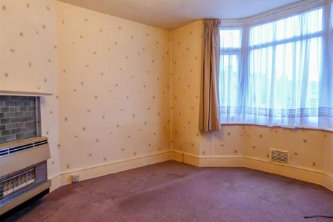 3 Ferndale Road, Gravesend, DA12 5AF