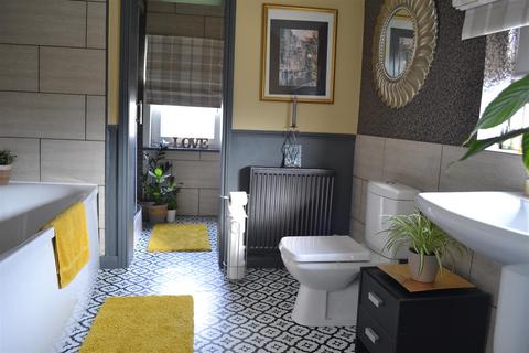46 Bargates, Leominster, HR6 8EY