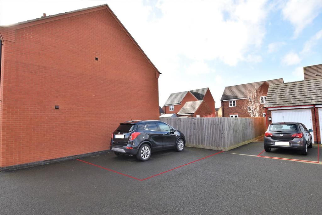 Garage &amp; parking