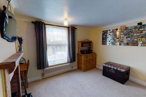 3, Bridge Cottages Barrow Green, Teynham, Sittingbourne, ME9 9ED