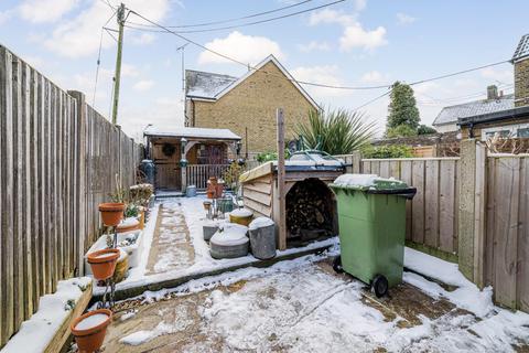 3, Bridge Cottages Barrow Green, Teynham, Sittingbourne, ME9 9ED
