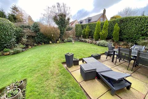 2 Ridgeway Close, Hyde Lea, Stafford, ST18 9BE