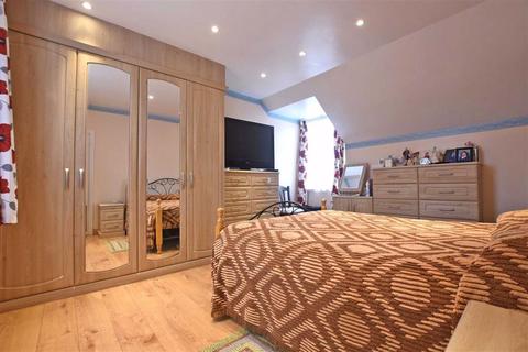 14 Broadway, Wellingborough, NN8 2DG